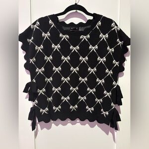 Blu Pepper Bow Vest 🎀